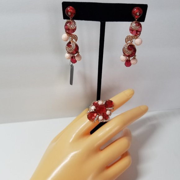 Angelique De Paris Women's Gold Plated Set of Long Red Earrings and Ring Size 6 - Picture 16 of 16